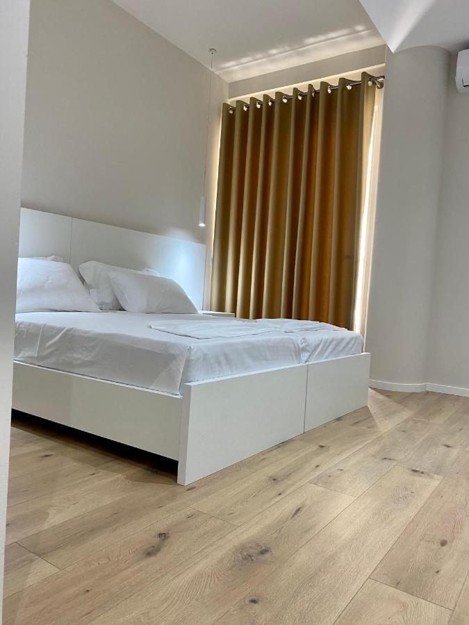 Violet'S Boutique Apartments Sarandë 외부 사진