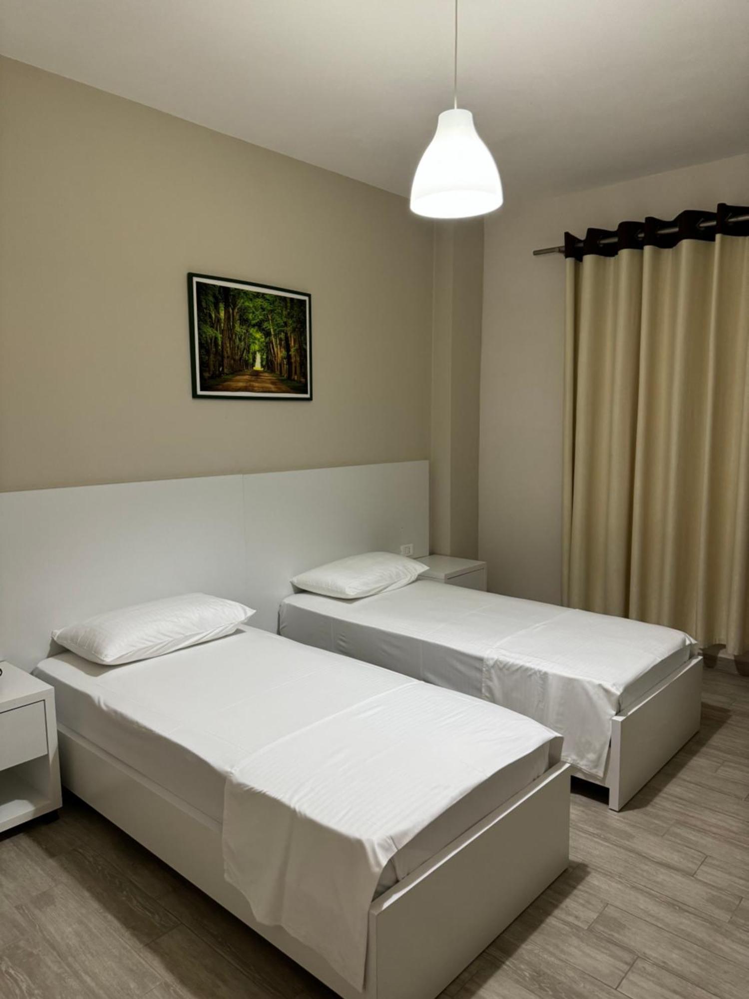 Violet'S Boutique Apartments Sarandë 외부 사진